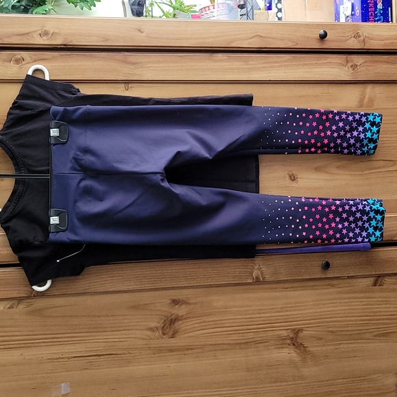 Girls 2 PC Outfit Size 6 Wonder Woman Tshirt GUC and New Athletic Works Pants - Picture 7 of 7